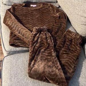 Crave Velour lounge set